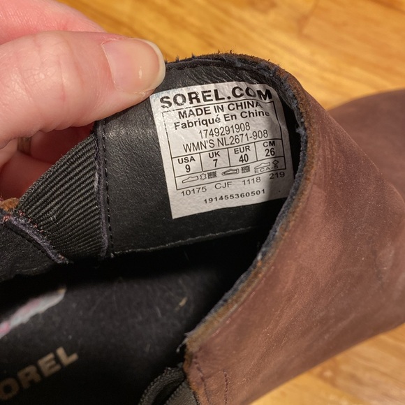 Sorel Brown Waterproof Boots - Picture 3 of 5